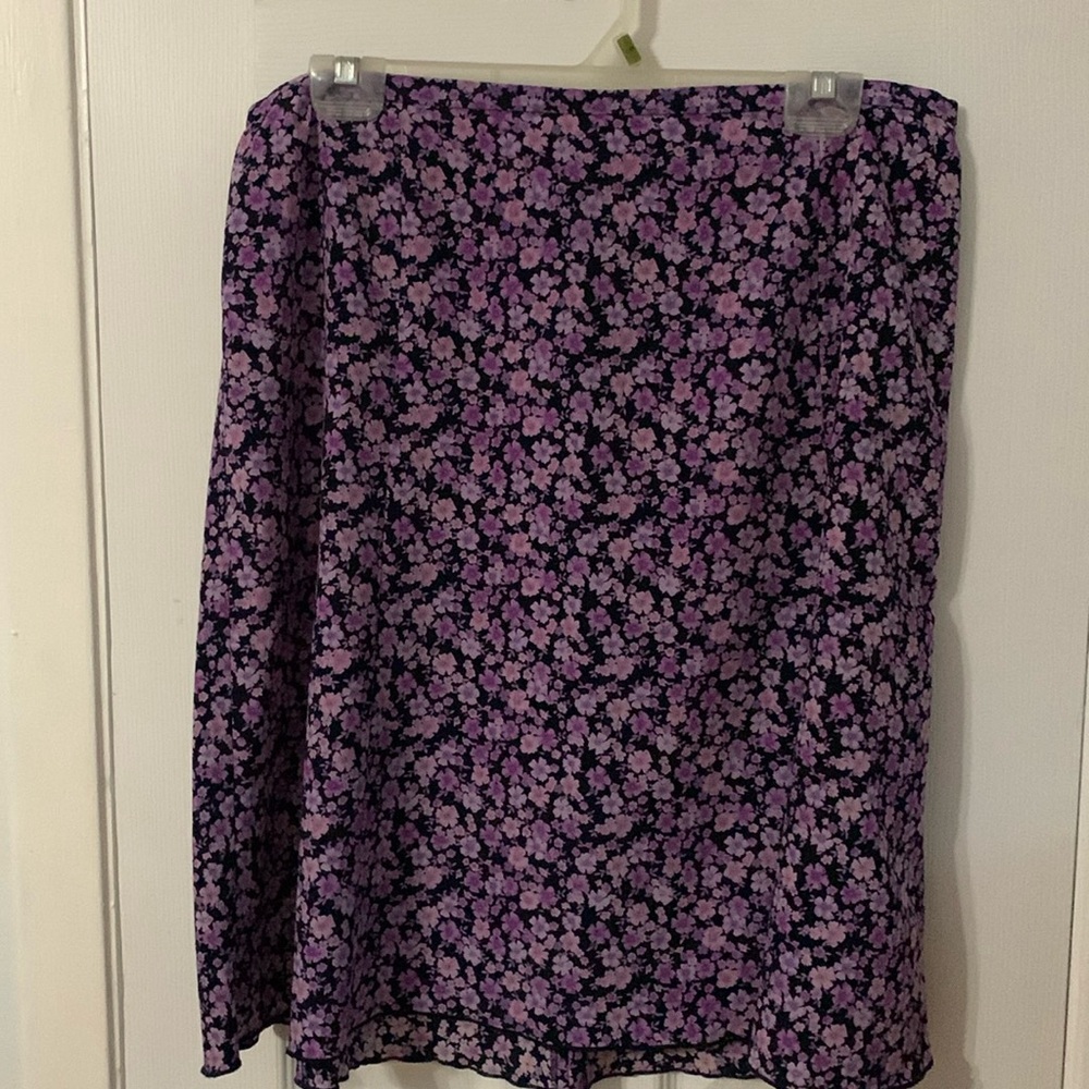 Purple floral print skirt